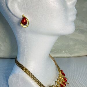 Vintage Look Reproduction Necklace with Matching Earrings